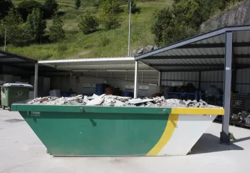 A partir de septiembre, la Mancomunidad de Debabarrena empezará a cobrar una tasa a quienes depositen más de 100 kilos de RCD