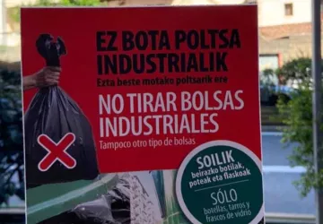 La Mancomunidad visita 220 establecimientos de hostelería en Eibar y Ermua para fomentar el reciclaje de vidrio